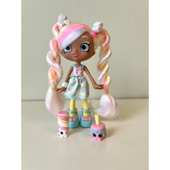 Shopkins Shoppies S3 Marsha Mellow Doll w/ original Shopkins - Picture 1 of 4